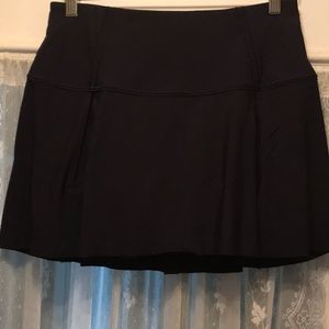 Size 6 Tall Lulu Tennis Skirt